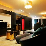 Olga Luxury I 5 Min From Airport I Location I Traditional Village Daire *