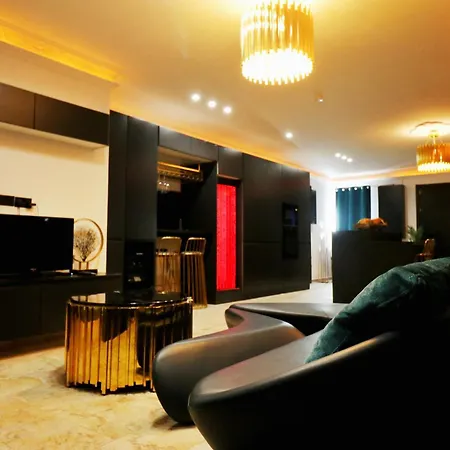 Olga Luxury I 5 Min From Airport I Location I Traditional Village Appartement *