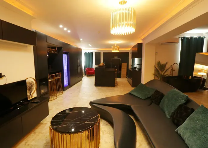 Olga Luxury I 5 Min From Airport I Location I Traditional Village Lejlighed *