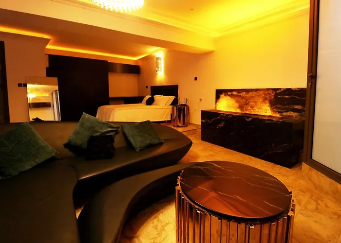 Olga Luxury I 5 Min From Airport I Location I Traditional Village Lejlighed